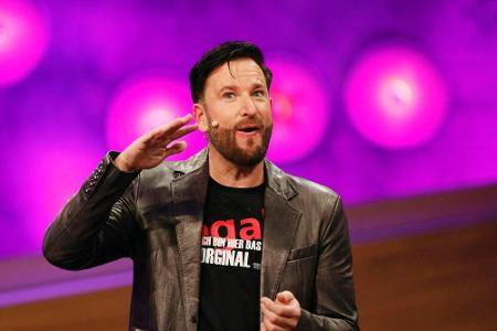 In einer wirren Instagram-Story verbreitete Michael Wendler abstruse Thesen, beleidigte TV-Sender und kündigte seinen eigene...