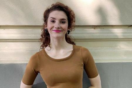 ...Mia Ulrich (Anuschka Tochtermann, 