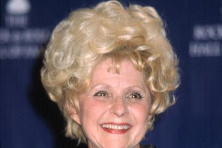 Diese Dame ist ebenfalls für einen echten Weihnachtsklassiker verantwortlich: Brenda Lee (76) ist die Stimme von 