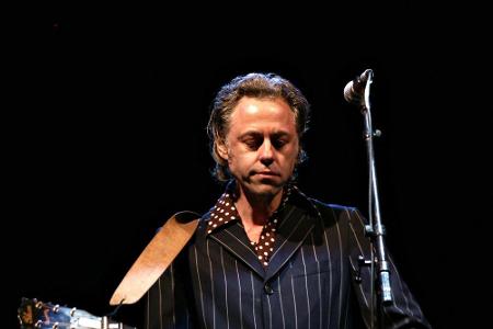 1984 schrieb Bob Geldof (69) gemeinsam mit Midge Ure (67) das Benefiz-Lied 