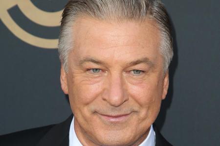 Sie gehören zu den größten Stars in Hollywood, doch auch sie fingen einmal klein an. Viele verdanken ihre Karriere einer Sei...