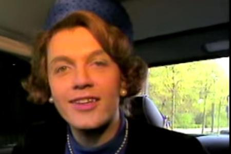 Hape Kerkeling unterwegs als Königin Beatrix