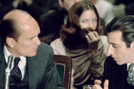 Don Vitos Ziehsohn Tom Hagen (Robert Duvall) stand den Corleones als Rechtsbeistand und Consiglieri zur Seite.