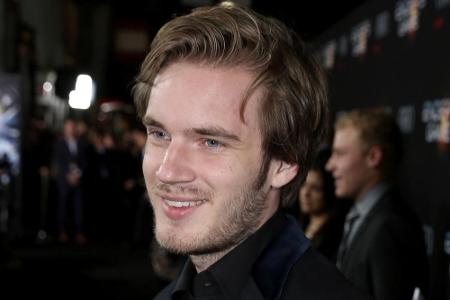 YouTuber PewDiePie (25) sicherte sich dank mehr als 36 Millionen Fans den Titel für die meisten Abonnenten auf YouTube - er ...