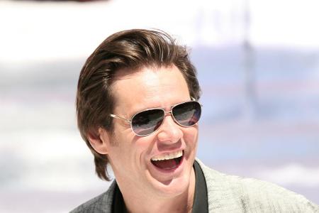 Comedian und Schauspieler Jim Carrey ist Linkshänder.