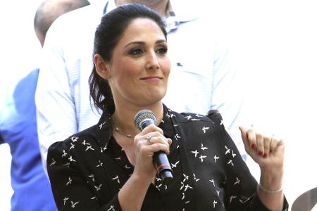 Ex-Schauspielerin und Talkshow-Moderatorin Ricki Lake (51) steckte im Federkleid. Was für sie die größte Herausforderung der...