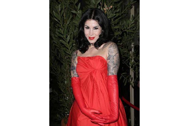 2010 geschah im Haus von Kat Von D das, was eigentlich nie geschehen sollte: Kerzen brannten unbeaufsichtigt ab, das Haus de...