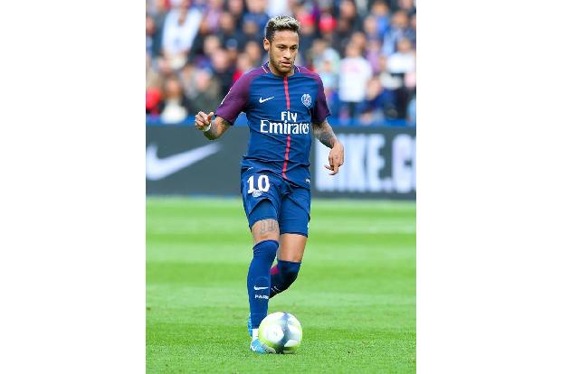 ...Neymar. Der brasilianische Ausnahmefußballer teilt sich den neunten Platz mit dem Sänger, hat allerdings mehr Follower (1...