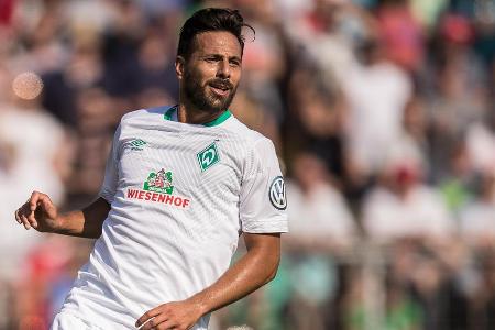 Das ließ sich Werder nicht zweimal sagen. Ende Juli kam es zur spektakulären Rückholaktion des inzwischen 39-Jährigen. Die B...