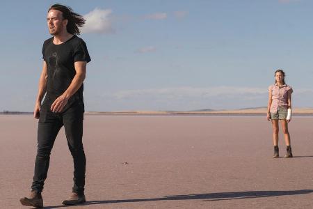 Das australische Outback steht für endlose, menschenleere Weite und Abgeschiedenheit.