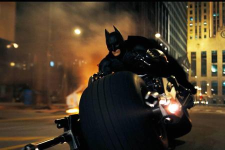 Eine Reihe namhafter Stars verkörperte den Dunklen Ritter bereits auf der Leinwand. In diesem Jahr gibt es sogar ein rundes ...