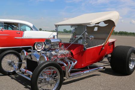 Man glaubt es kaum, aber dieses Hot Rod war einmal ein Ford Modell T. Viel ist von dem Ausgangsfahrzeug jedoch nicht mehr üb...