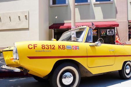 Es gibt sie tatsächlich noch, doch sie sind rar: Autos, die auch schwimmen können. So wie dieses Amphicar.
