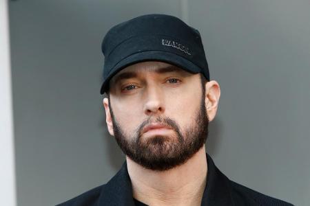 Nachdem Eminem Mariah Carey mehrfach negativ in seinen Songs erwähnte und behauptete, dass er mit ihr eine Beziehung gehabt ...