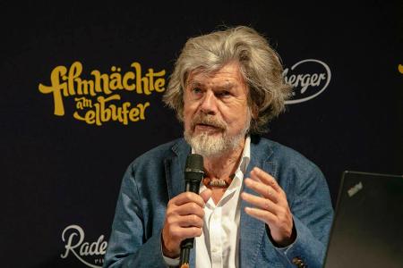 Für Reinhold Messner ist die Gesichtsbehaarung mehr als eine Trendfrisur: Sein Vollbart hält den Extrembergsteiger seit über...