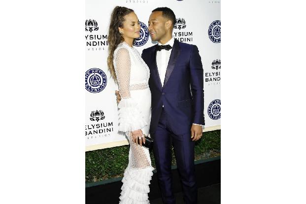 Sie sind eines DER Traumpaare der Showbiz-Szene, doch wer hätte gedacht, dass John Legend einst mit Chrissy Teigen Schluss m...
