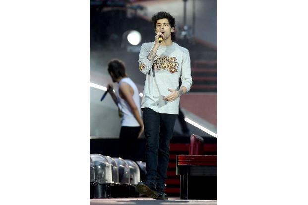 Andere Stars fassten sich eher kurz: Zayn Malik postete ein einfaches 