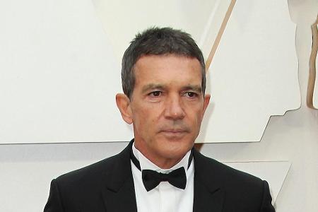 An genauso vielen Filmen wie Chris Hemsworth war Antonio Banderas beteiligt. Seit 2015 hat er in 15 Filmen mitgespielt. 2017...