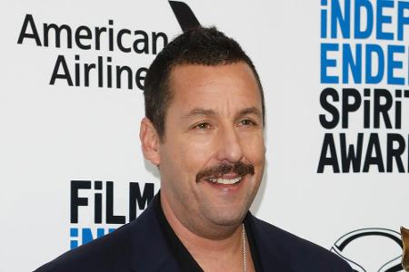 Der 53-jährige Adam Sandler arbeitete von 2015 bis 2020 an Filmen wie 