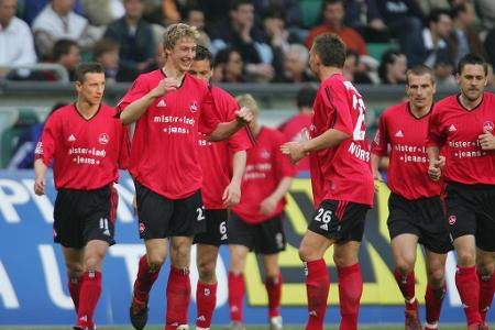 Spiele: 1118 | Siege: 344 | Unentschieden: 286 | Niederlagen: 488 | Tore: 1428:1794 | Punkte: 1318