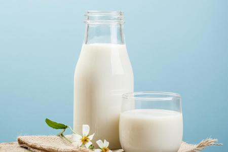 Ebenso wird der Weltmilchtag am 1. Juni gefeiert. 30 Länder weltweit zelebrieren ihn offiziell. Ins Leben gerufen hat ihn de...