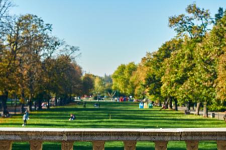 Ebenfalls wunderschön: der Borissowa gradina. Hier können neben Pflanzen auch Denkmäler und Büsten von bulgarischen Persönli...