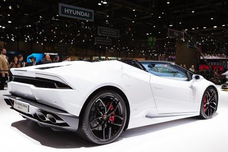 Im Huracán Spider können Sie sich den Wind bei 300 km/h oder mehr um die Ohren brausen lassen. Ob das sinnvoll ist, sei dahi...