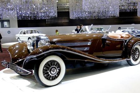 Einem besonders schönen Modell gebührt der Ehrenplatz. Der Mercedes 500 K von 1934 als Cabrio war schon damals ein Auto der ...