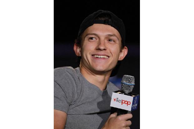 ...adoptierte der Spider-Man-Darsteller kurzerhand drei Hühner. Predator, Ranger und Chestnut sind jetzt für die Eierprodukt...