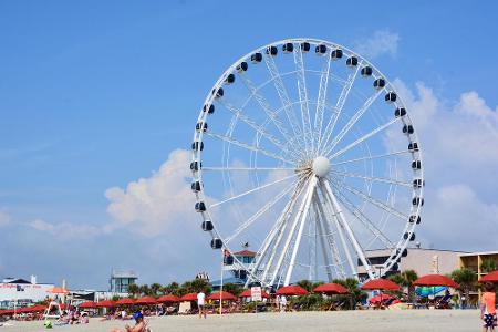 Millionen Besucher strömen jährlich nach Myrtle Beach im Süden Kaliforniens. Sie wollen alle zum rund 12 Kilometer langen Sa...