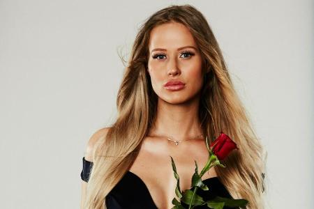 Leah (23), Rechtswissenschafts-Studentin aus Hamburg, beschreibt sich selbst als 