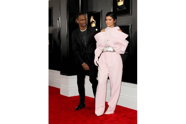 Wie Kylie Jenner es geschafft hat, der Öffentlichkeit ihre komplette Schwangerschaft zu verheimlichen, ist bis heute vielen ...