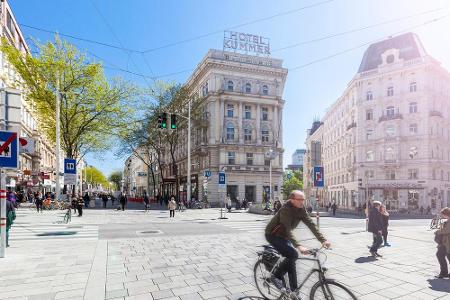 Shopping, Shopping, Shopping: Die Mariahilfer Straße ist die Einkaufsmeile der Wiener. Sie nennen die verkehrsberuhigten 3,7...