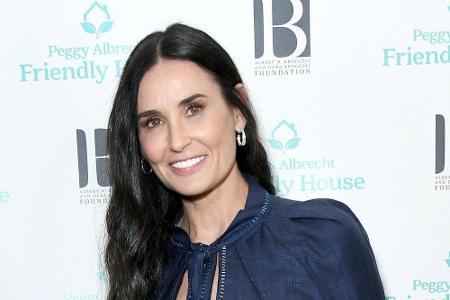 Als Kind hatte sie es nicht leicht: Demi Moore lebte, zusammen mit ihrem gewalttätigen und alkoholabhängigen Vater, in einem...