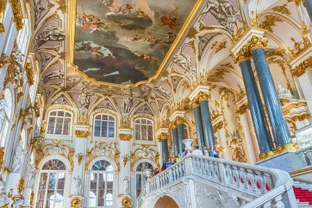 Das Museum Hermitage in Russland gehört zu den größten der Welt. Mit über drei Millionen Skulpturen, Gemälden und archäologi...