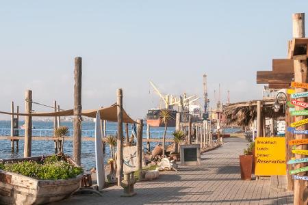 Shiloh Nouvel, das erste leibliche Kind von Jolie und Pitt, kam 2006 in Namibia auf die Welt. Brangelina hatten das komplett...