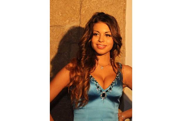 ...sei diese hier erwähnt. Man muss sich einfach an das Bunga-Bunga-Häschen Ruby von Italiens Obersten Silvio Berlusconi eri...