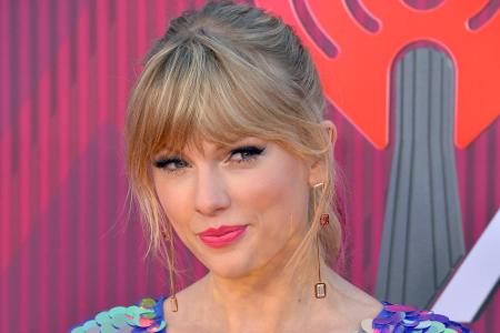 Taylor Swift (29) gehört zu den erfolgreichsten Künstlerinnen aller Zeiten. Doch nicht nur mit ihrer Musik macht die Sängeri...
