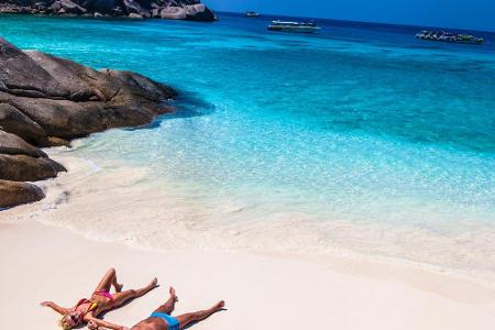 Feiner Sand, kristallklares Wasser und wunderschöne Sonnenuntergänge - manche Strände sind wie gemacht für zweisame Stunden....