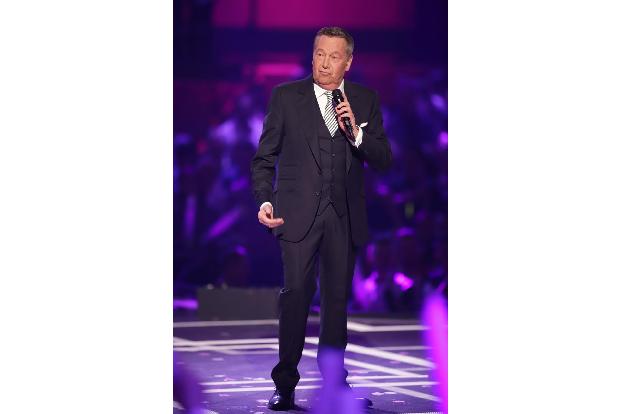 ...Schlager-Ikone Roland Kaiser 2010 eine neue Lunge erhielt, nachdem bei ihm zehn Jahre zuvor eine chronische Erkrankung de...