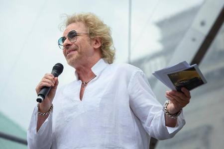 Ein noch größerer Schock war das Ehe-Aus von Thomas Gottschalk und seiner Frau Thea. Nach 46 gemeinsamen Jahren war Schluss.