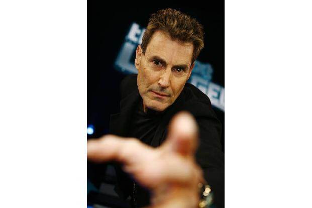 ...erging es einer Kandidatin, die Ende 2009 in der Show 'The Next Uri Geller' einen atemberaubenden Trick vorführen wollte....