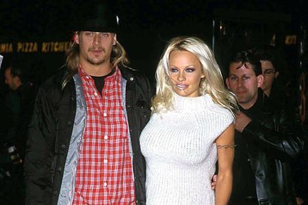 Ein dramatisches Ehe-Aus legten Pamela Anderson und Kid Rock auf's Pakett: Die beiden heirateten 2006 und trennten sich nach...