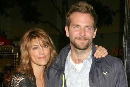 Das US-amerikanische Schauspieler-Pärchen Bradley Cooper und Jennifer Espisito gaben sich im Dezember 2006 das Ja-Wort. Nach...