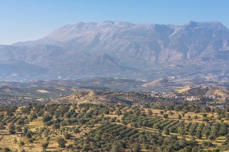 Kreta ist ein Paradies für Wanderer. Drei Gipfel des Idagebirges liegen jenseits der 2000-Meter-Grenze. Der höchste ist der ...