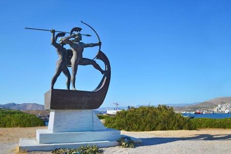 Kann sich jemand an die berühmte Schlacht von Salamis erinnern? Im Jahre 480 vor Christus besiegten Griechen in einer episch...