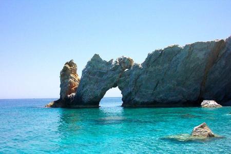 Wenn Touristen Skiathos besuchen, dann vor allem wegen dieses unglaublichen Gebildes auf Lalaria Beach. Der Strand ist nur m...