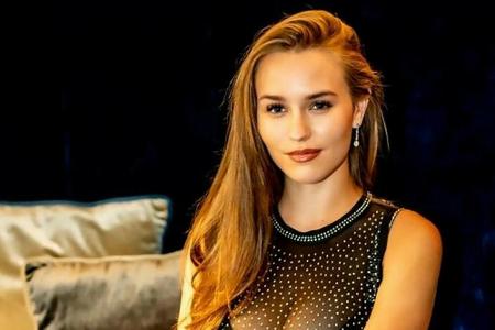 Wendler-Freundin und Model Laura Müller (19): 