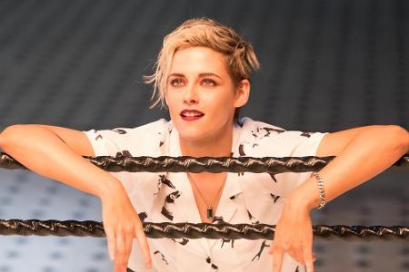 Stewart spielt Engel Sabina Wilson. Nach ihrem Durchbruch als Bella Swan in der 
