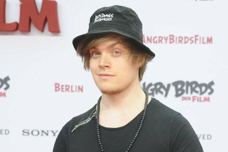 iBlali ist nicht nur Youtube-Star, sondern auch deutscher Webvideoproduzent, Schauspieler und Synchronsprecher. Viktor Roth,...